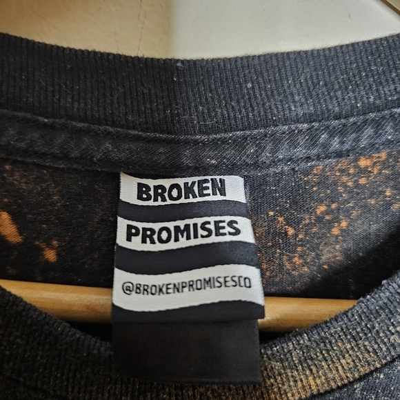 Broken Promises Devil as the Priest Acid Washed Graphic Tee Size Medium - Picture 10 of 11